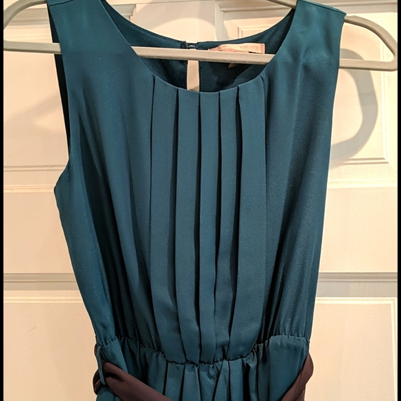 Stunning Emerald Dress!!! - Picture 4 of 5